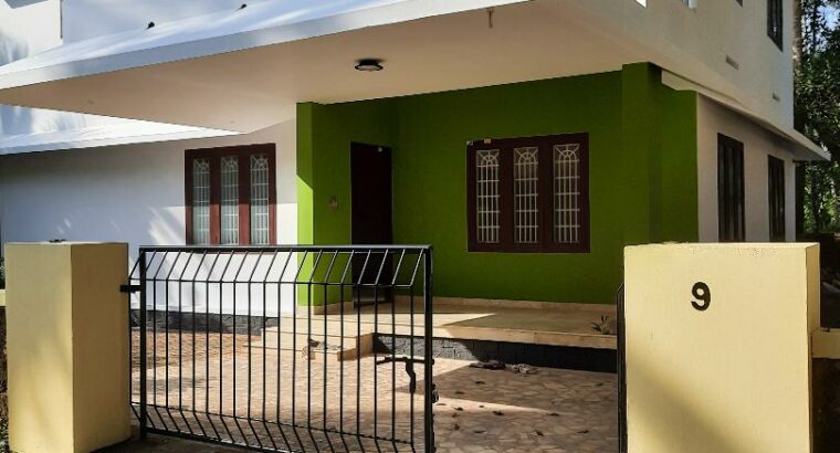 4 BHK house for rent in Thottada, Kannur